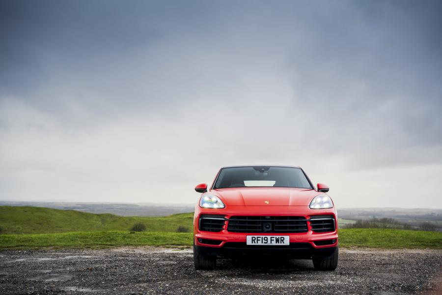  Porsche Cayenne Coupe 2019 года  (UK) (фото 36 из 40)